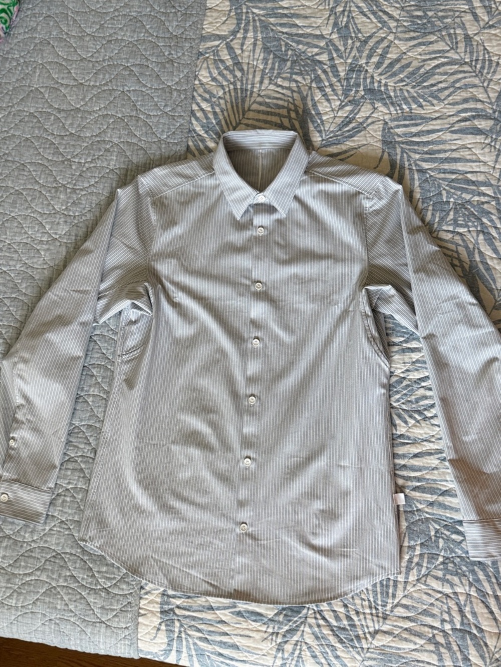 Lululemon New Venture S Slim Fit Men's Long Sleeve Blue Pinstripe Dress Shirt